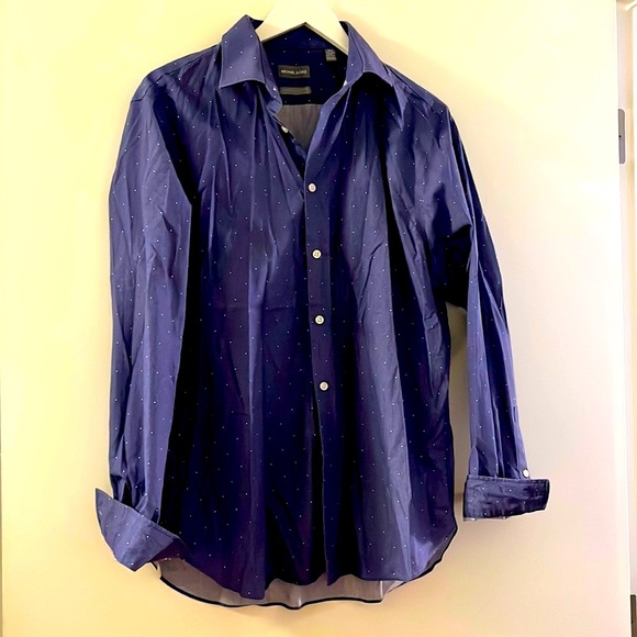 *HOST PICK* 2 for 1 BUNDLE - Michael Kors Button Down x 2 - Picture 5 of 7